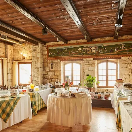Hotel Arolithos Traditional Village