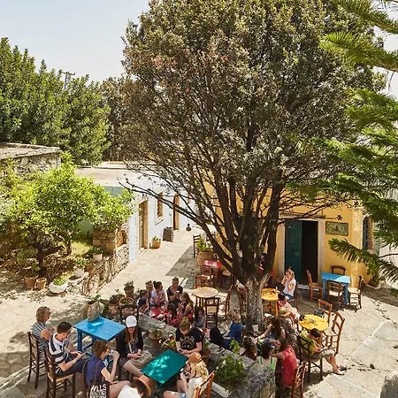 Hotel Arolithos Traditional Village
