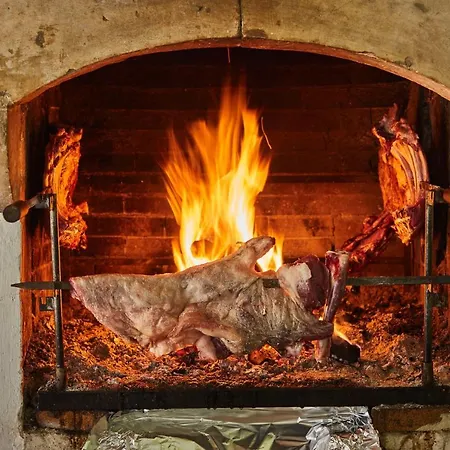 Arolithos Traditional Village 4*