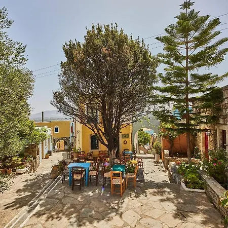 Arolithos Traditional Village 4*