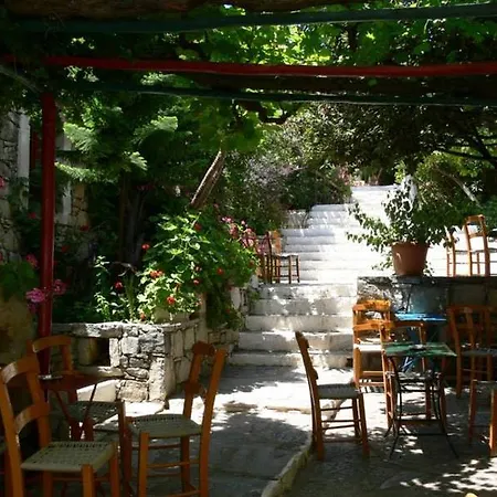 Hotel Arolithos Traditional Village Tílisos